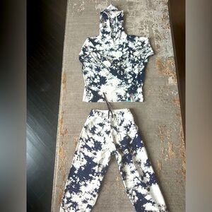 Hooded knit jogger set. Blue, white and black tie dye appeal. Very comfortable
